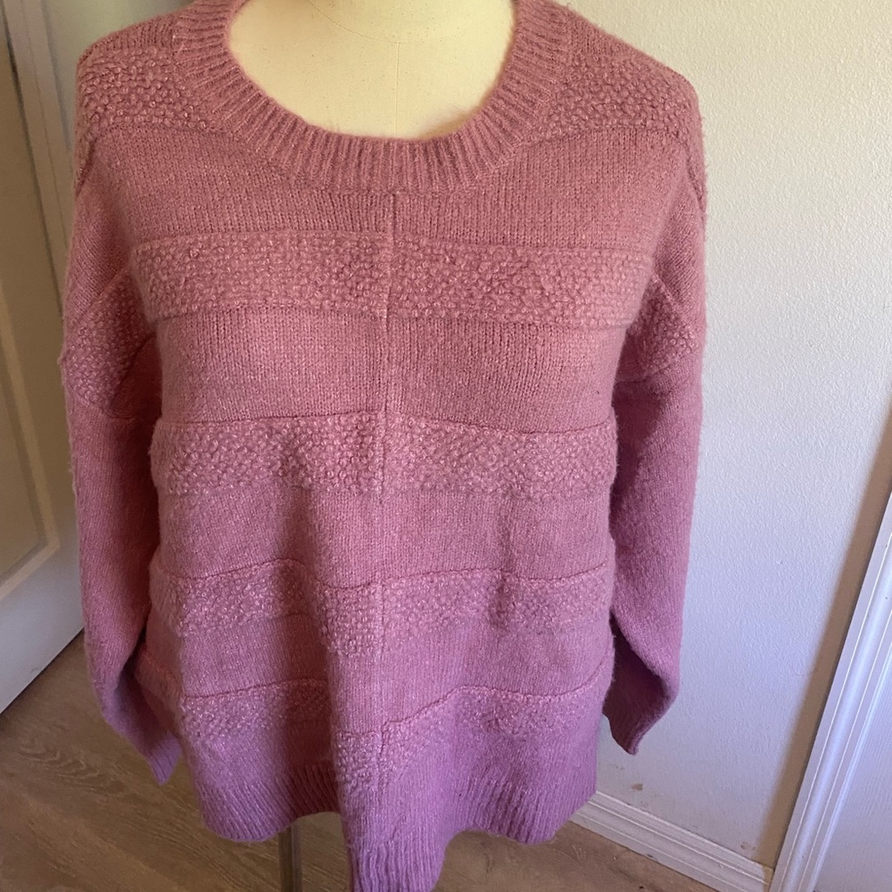 Ladies sweater